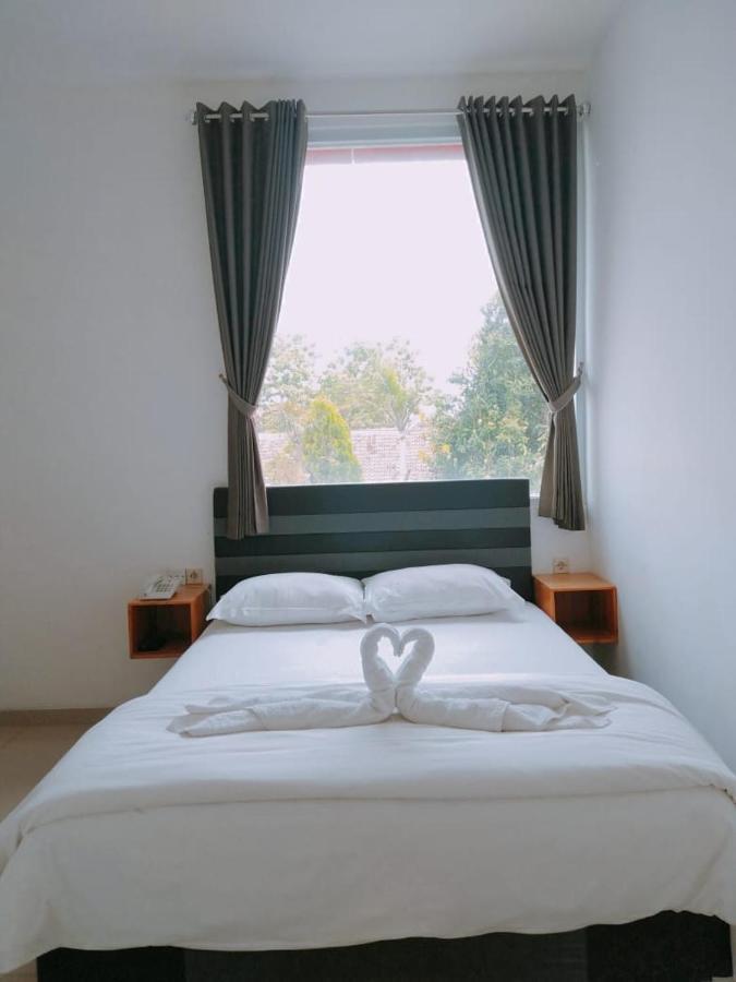 Jaya Sakti Hotel Blora Extérieur photo