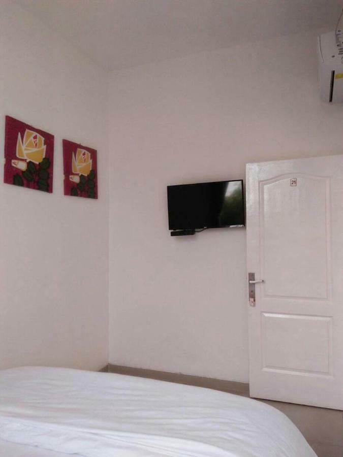 Jaya Sakti Hotel Blora Extérieur photo
